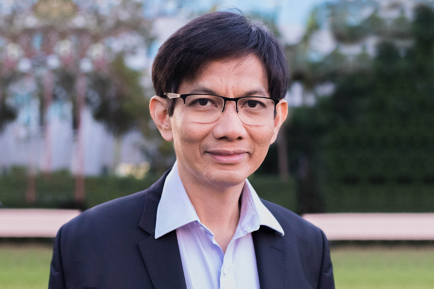 Dr Hendra Suryanto Dr Hendra Suryanto
